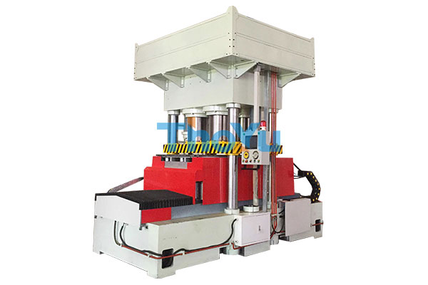 Double Moulds Presswood Pallet Machine