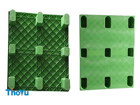 compression plastic pallet