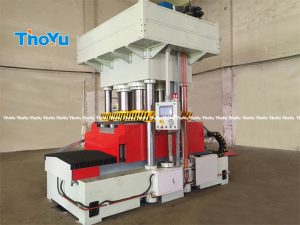 double-mould press wood pallet machine