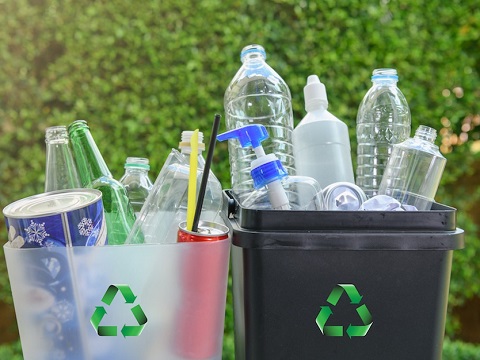 Plastic recycling and use of recycled plastic