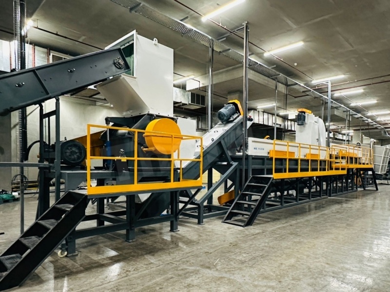 Crushing-equipment