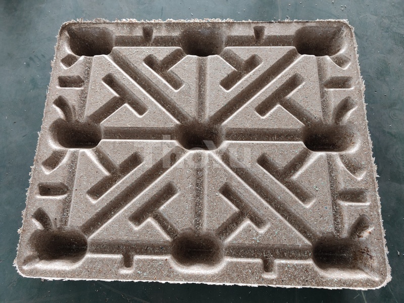 Front-of-molded-pallet2