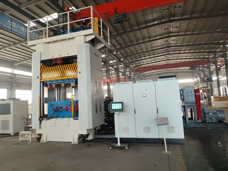 Waste-Plastic-Pallet-Making-Machine