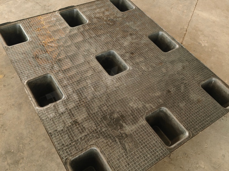 plastic-pallet2